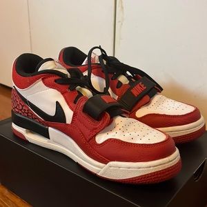 Jordan Legacy 312 Low GS ‘Chicago Red’